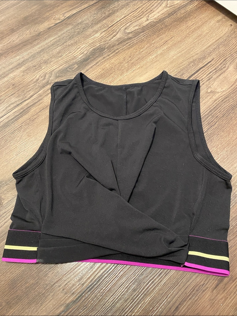 Fabletics Cropped Twist-Front Tank Top